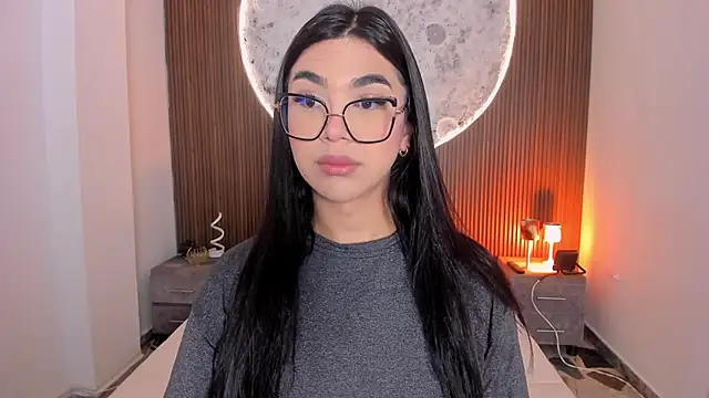 Snapshot of RoseCassie chatting on April 26, 12:47 pm RoseCassie online show from April 26, 12:47 pm
