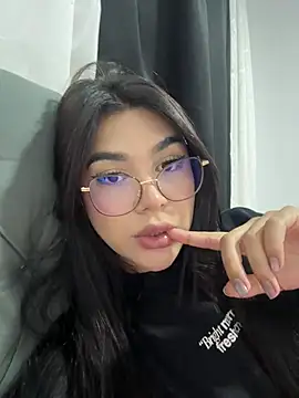 Snapshot of RoseCassie chatting on May 23, 12:16 am RoseCassie online show from May 23, 12:16 am