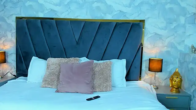 AinaraJimenez online show from January 31, 3:30 am