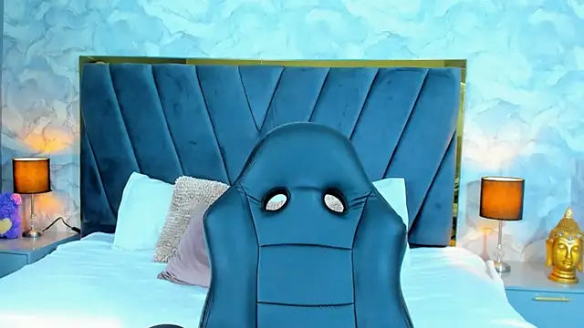 AinaraJimenez online show from January 31, 9:37 am