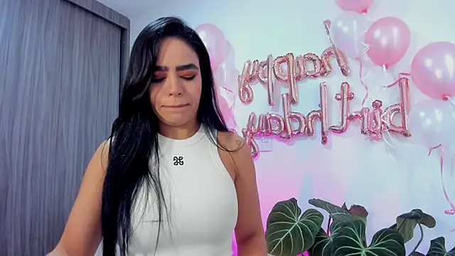 Sara Leblanc online show from November 12, 2:17 pm