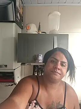 Snapshot of ppatriciarabello chatting on April 1, 2:14 pm ppatriciarabello online show from April 1, 2:14 pm