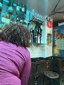 lauraltt online show from November 4, 2:21 am