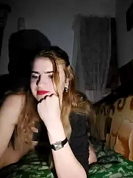 Snapshot of Anne-Mo chatting on February 19, 2:23 am Anne-Mo online show from February 19, 2:23 am