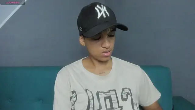 Dominick jones online show from March 5, 7:17 pm