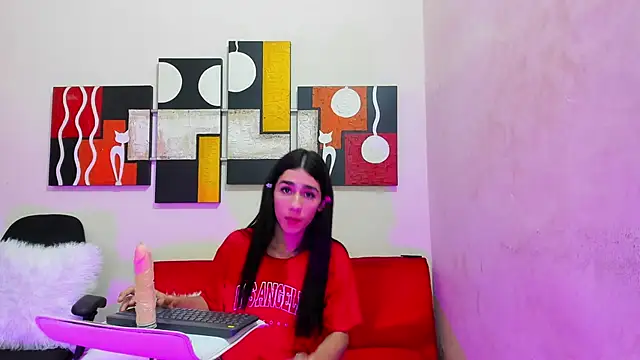 Mariana 16  online show from February 14, 2:18 am