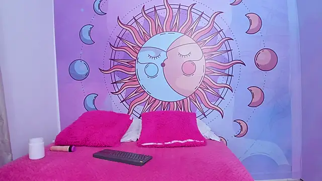 Mariana 16  online show from October 16, 7:48 pm