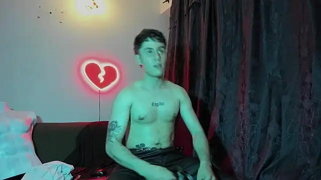 Antonello Vannucci online show from December 25, 1:53 am