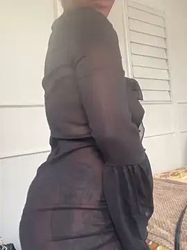 beverlyxxxx online show from January 17, 10:44 am