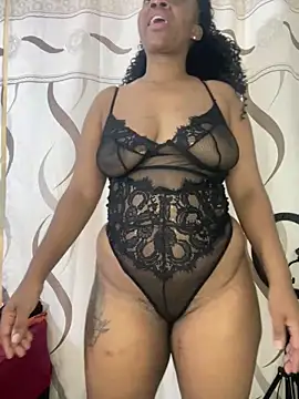 beverlyxxxx online show from March 19, 1:07 pm