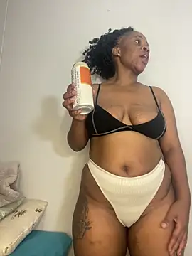 beverlyxxxx online show from March 22, 2:58 pm