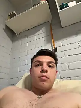 Snapshot of Sebas-Sak chatting on July 31, 2:22 am Sebas-Sak online show from July 31, 2:22 am