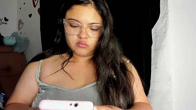 lizzie c online show from January 25, 4:34 am