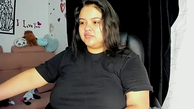 lizzie c online show from January 25, 11:02 am