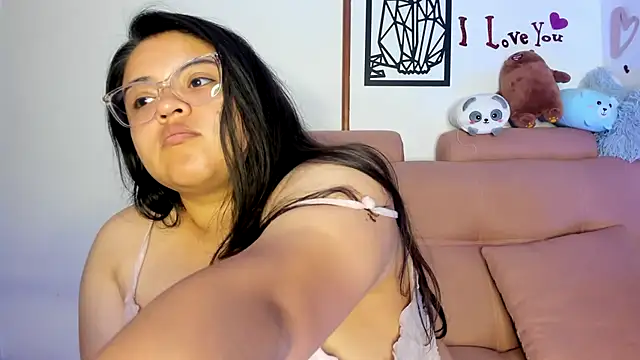 lizzie c online show from January 31, 9:16 pm