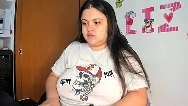 lizzie c online show from February 13, 1:29 am