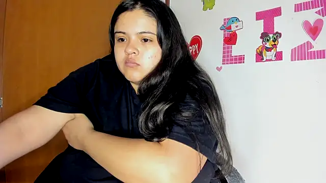 lizzie c online show from February 13, 11:37 pm