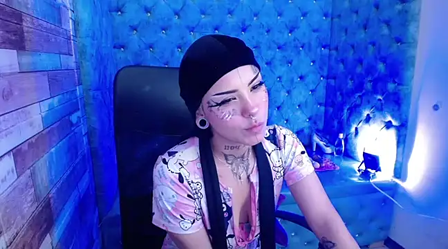 xbabymoonx online show from January 28, 8:36 pm