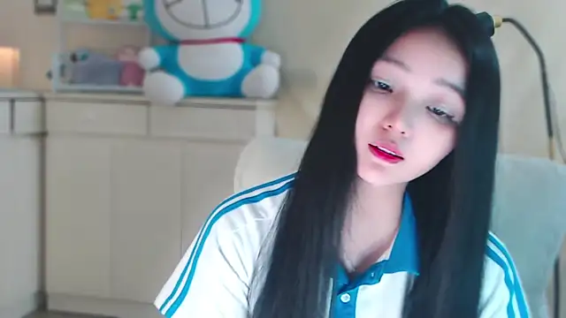 xiao-xiao-D online show from January 4, 12:05 pm