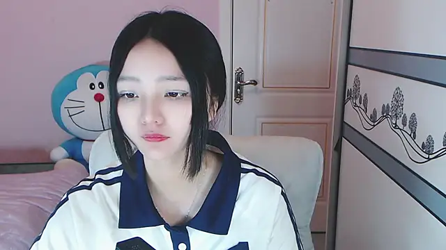 xiao-xiao-D online show from February 24, 11:21 am