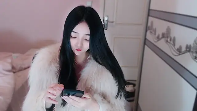 Snapshot of xiao-xiao-D chatting on October 24, 9:17 am xiao-xiao-D online show from October 24, 9:17 am