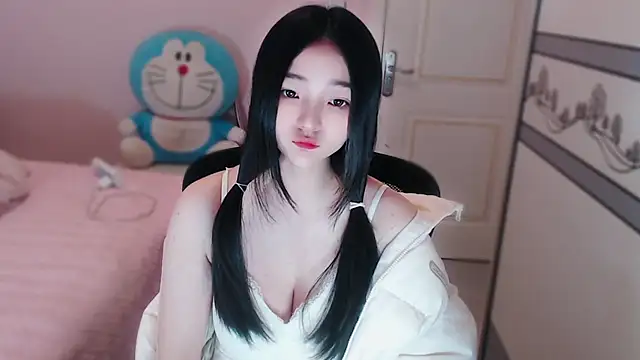 Snapshot of xiao-xiao-D chatting on November 4, 6:01 am xiao-xiao-D online show from November 4, 6:01 am