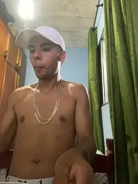 Snapshot of gu_ga_7 chatting on March 12, 6:00 pm gu ga 7 online show from March 12, 6:00 pm