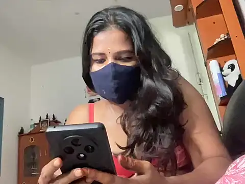 Snapshot of Tamil_Sanjana_ chatting on October 2, 6:15 pm Tamil Sanjana  online show from October 2, 6:15 pm