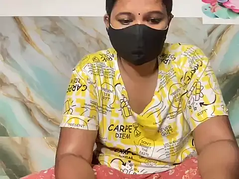 Snapshot of Tamil_Sanjana_ chatting on November 1, 1:35 pm Tamil Sanjana  online show from November 1, 1:35 pm