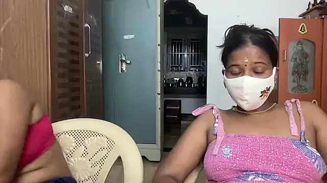 Tamil Sanjana  online show from June 27, 5:40 pm