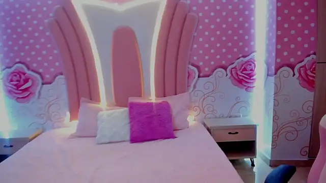 Snapshot of Lily_Martinez chatting on January 20, 11:10 pm Lily Martinez online show from January 20, 11:10 pm