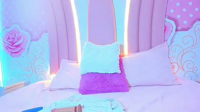 Snapshot of Lily_Martinez chatting on January 26, 2:03 am Lily Martinez online show from January 26, 2:03 am