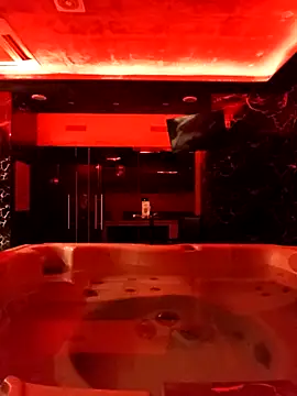 Coppiatrasgressiva online show from October 18, 9:59 pm