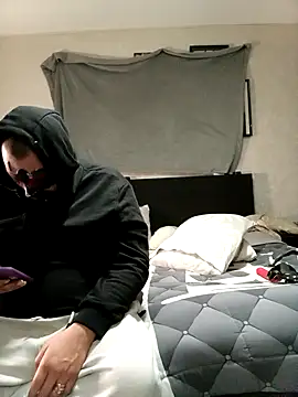 Coppiatrasgressiva online show from October 29, 10:00 pm