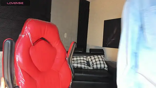 JhonyMiller  online show from March 20, 8:03 pm