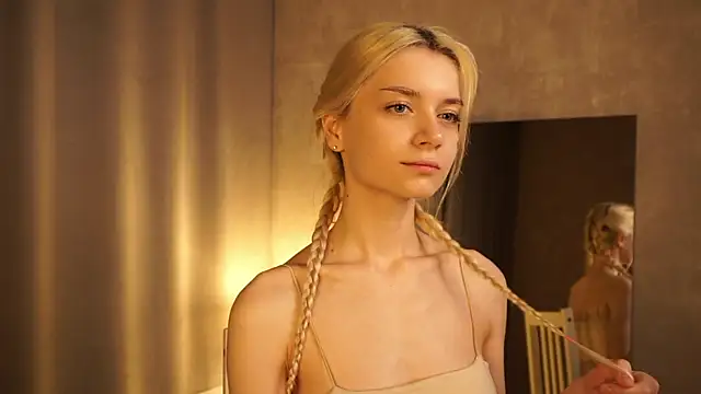 Hi my name is online show from March 4, 8:27 pm