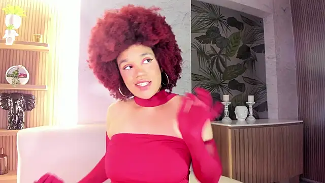 Snapshot of loladupont chatting on May 18, 3:24 am loladupont online show from May 18, 3:24 am
