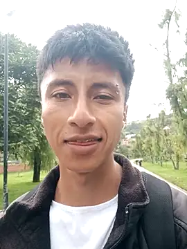 Snapshot of codysmith chatting on October 1, 3:29 pm codysmith online show from October 1, 3:29 pm