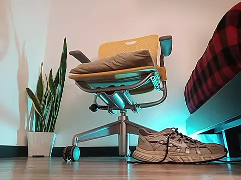 Snapshot of codysmith chatting on October 19, 11:16 pm codysmith online show from October 19, 11:16 pm