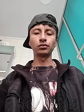 Snapshot of codysmith chatting on October 21, 1:01 pm codysmith online show from October 21, 1:01 pm