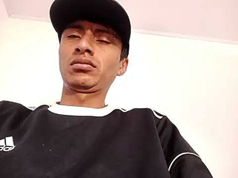 Snapshot of codysmith chatting on October 31, 1:45 pm codysmith online show from October 31, 1:45 pm