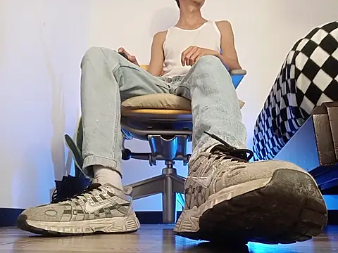 codysmith online show from November 6, 1:01 pm