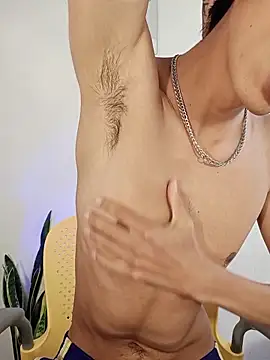 codysmith online show from November 26, 5:03 pm