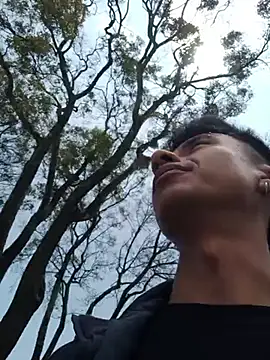 Snapshot of codysmith chatting on April 22, 5:25 pm codysmith online show from April 22, 5:25 pm