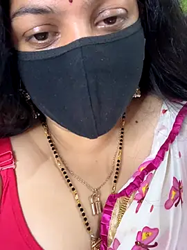 FlatVincy4 online show from October 6, 3:42 pm