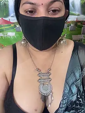 FlatVincy4 online show from October 7, 4:53 am