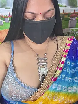 FlatVincy4 online show from October 25, 4:13 pm