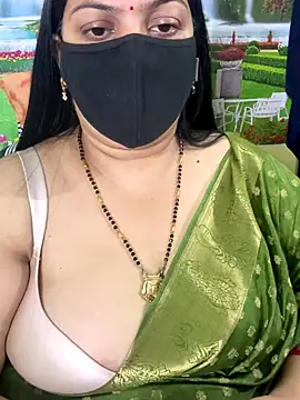 FlatVincy4 online show from November 5, 3:23 pm