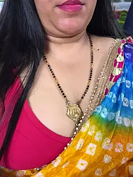 FlatVincy4 online show from November 8, 4:18 pm