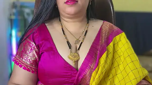 FlatVincy4 online show from February 4, 4:07 am